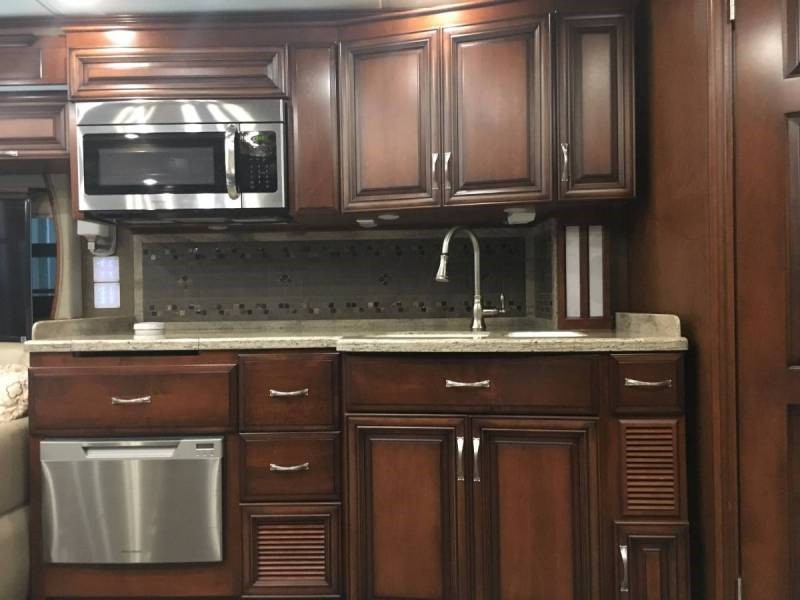 2013 Newmar Mountain Aire 4344 - 013