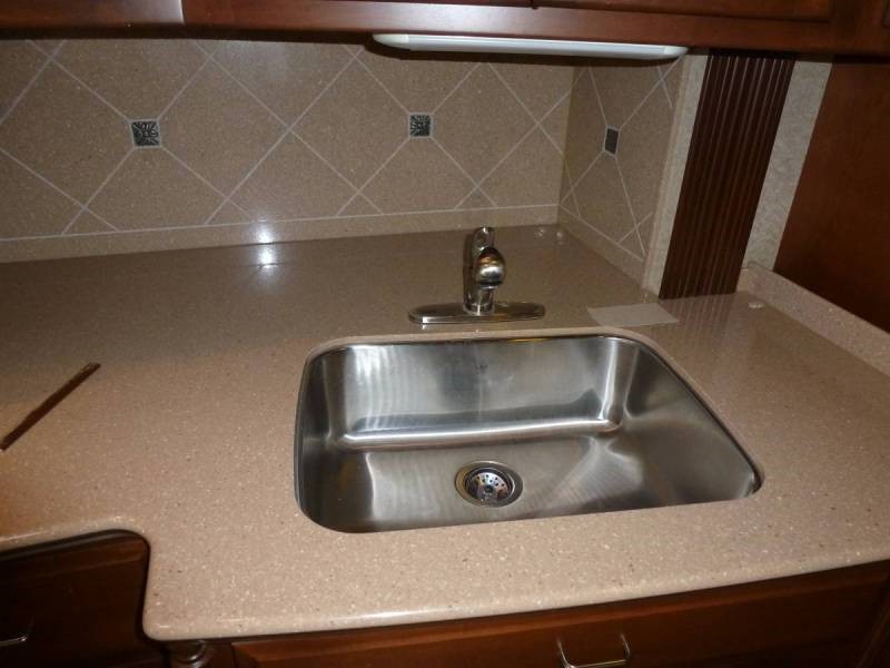 2008 Newmar Dutch Star 4304 - 010