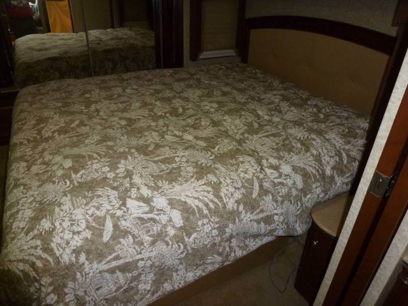 2008 Newmar Dutch Star 4304 - 017