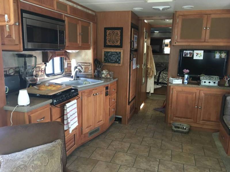 2010 Tiffin Allegro Open Road 34TGA - 002