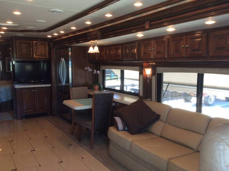 2011 Tiffin Allegro Bus 43QGP - 008
