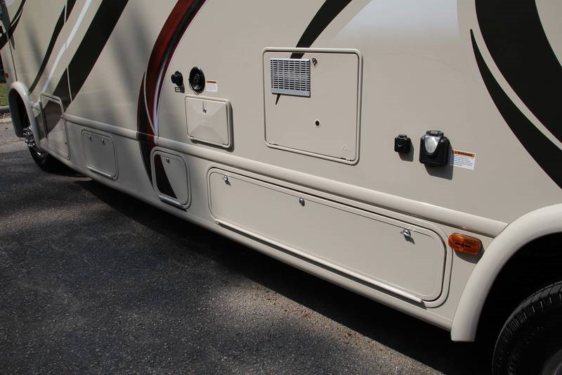 2016 Thor Motor Coach Vegas 25.2 - 010