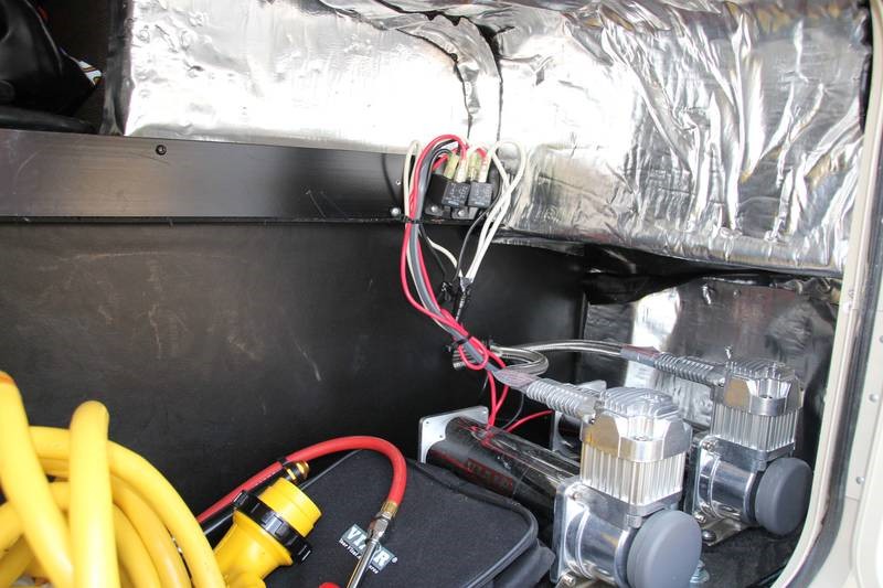 2016 Thor Motor Coach Vegas 25.2 - 026