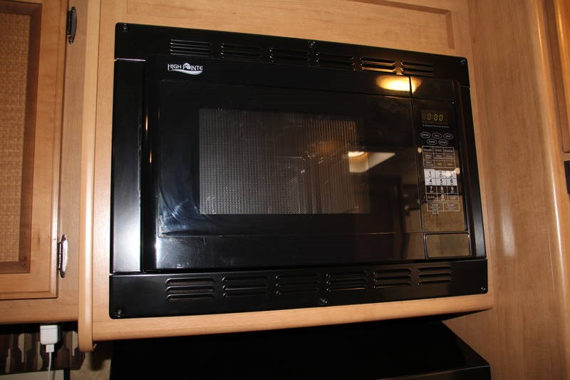 2016 Thor Motor Coach Vegas 25.2 - 061