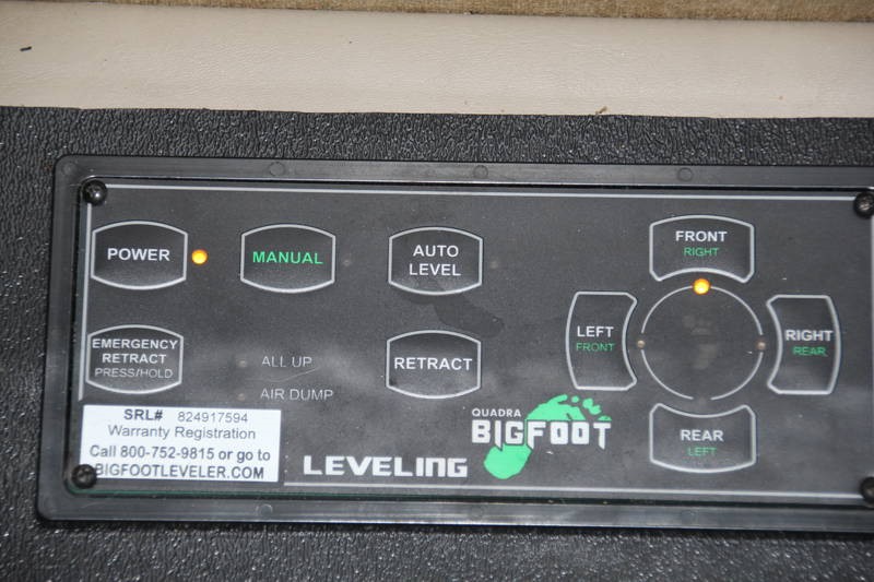 2016 Thor Motor Coach Vegas 25.2 - 079