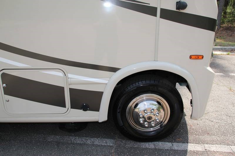 2016 Thor Motor Coach Vegas 25.2 - 080