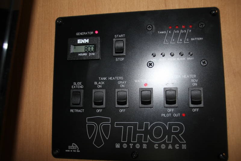 2016 Thor Motor Coach Vegas 25.2 - 085