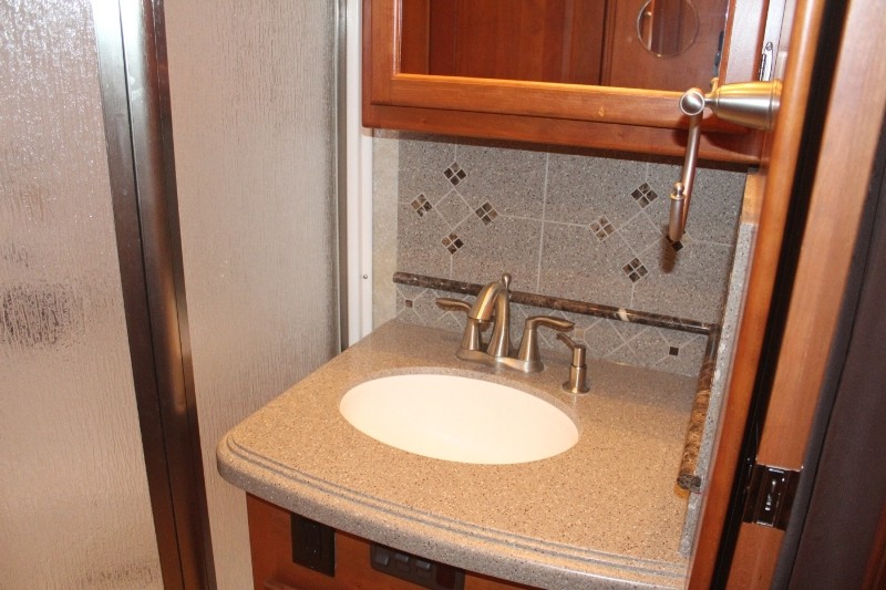 2009 Tiffin Allegro Bus 40 QSP - 010