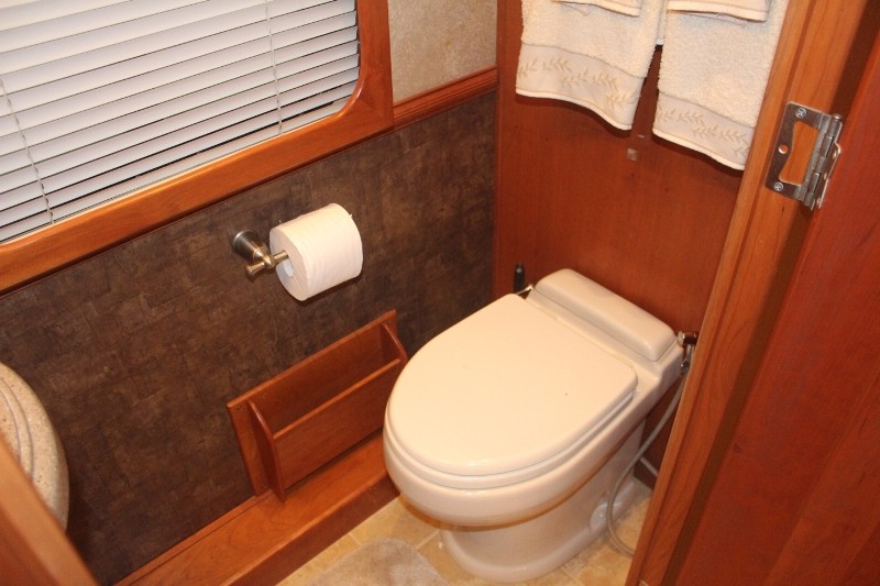 2009 Tiffin Allegro Bus 40 QSP - 013