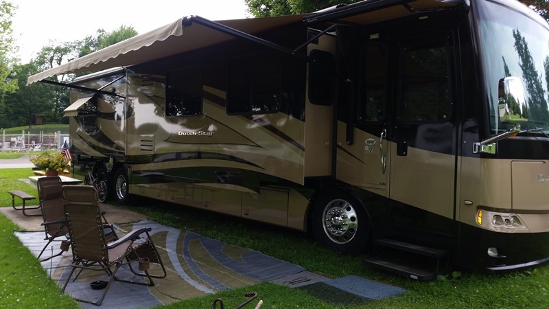 2009 Newmar Dutch Star 4386 - 003