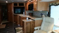 2009 Newmar Dutch Star 4386 - 006