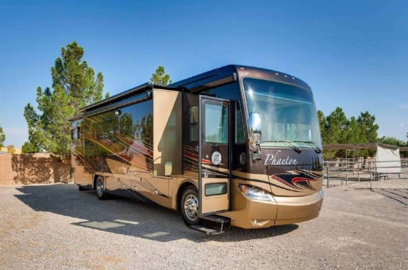 2014 Tiffin Phaeton 36GH