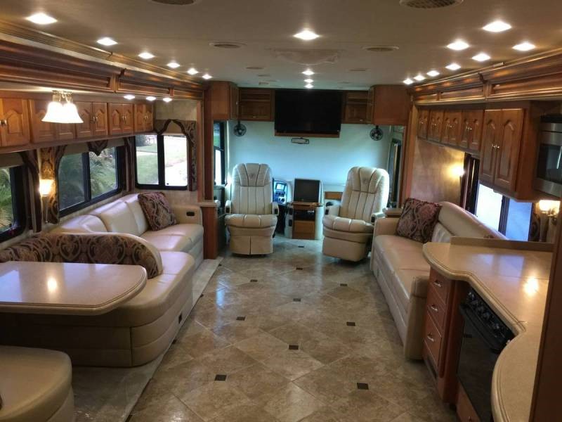 2009 Tiffin Allegro Bus 43QRP - 008