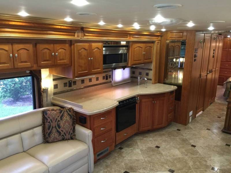 2009 Tiffin Allegro Bus 43QRP - 011