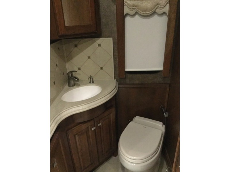 2012 Tiffin Allegro Bus 40QBP - 016