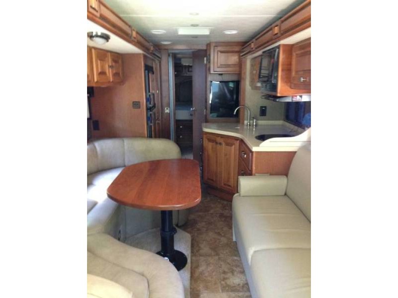 2013 Tiffin Allegro Breeze 32BR - 009