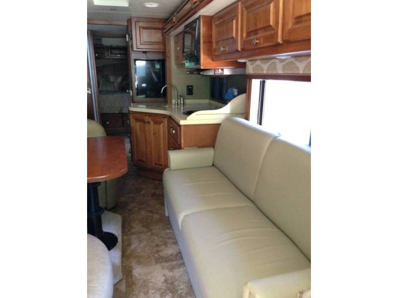 2013 Tiffin Allegro Breeze 32BR - 010