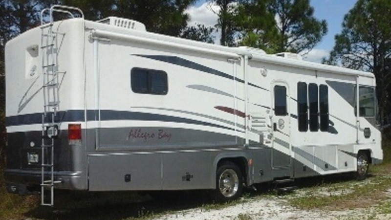 2003 Tiffin Allegro Bay 36LB - 013