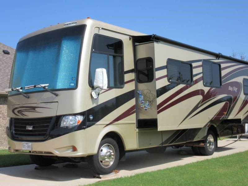2014 Newmar Bay Star 2903 - 001