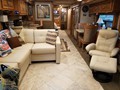 2016 American Coach American Tradition 42G -011