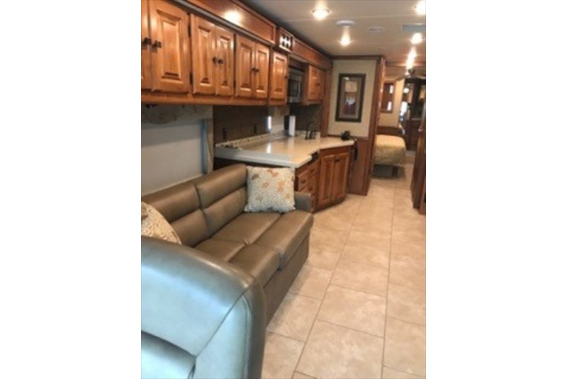 2014 Tiffin Allegro RED 38QRA - 010