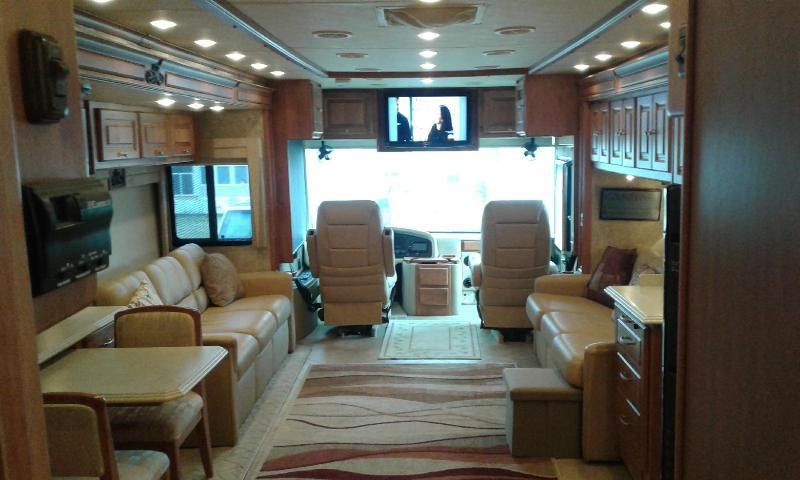 2010 Tiffin Allegro Phaeton 40QTH - 002