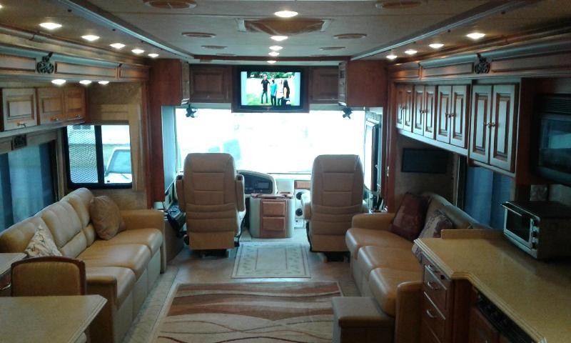 2010 Tiffin Allegro Phaeton 40QTH - 004