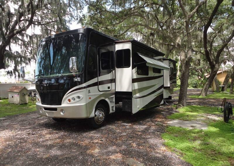 2009 Tiffin Allegro Bay 37QDB - 001