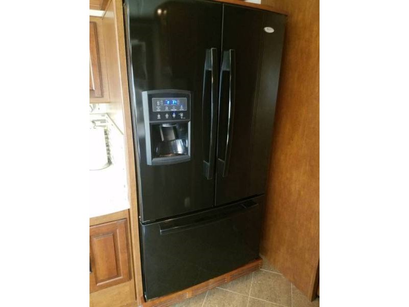 2013 Coachmen Cross Country 390TS - 012