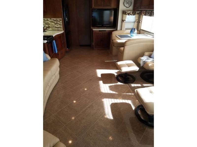 2013 Coachmen Cross Country 390TS - 013