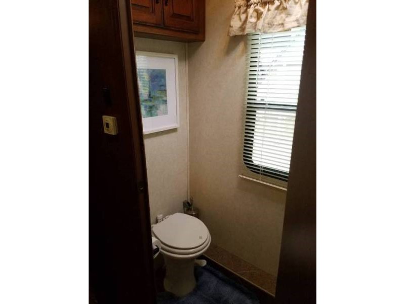 2013 Coachmen Cross Country 390TS - 016