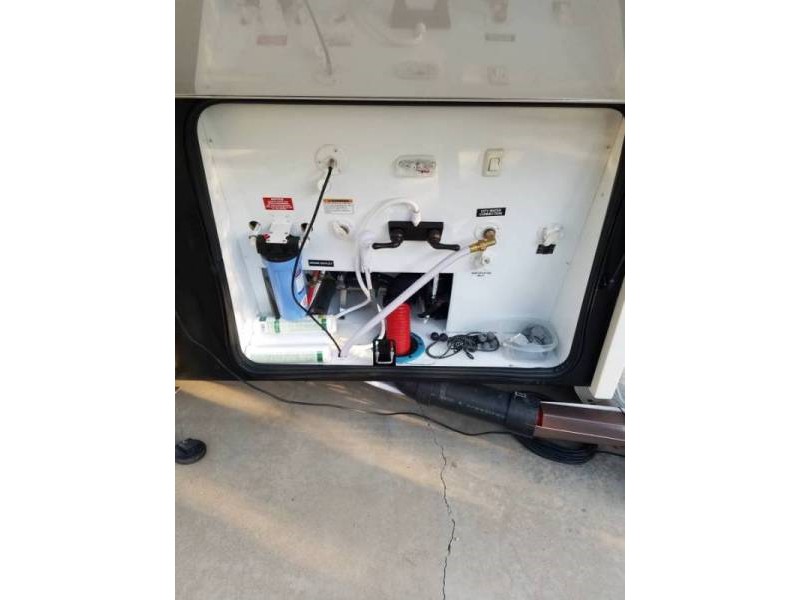 2013 Coachmen Cross Country 390TS - 021