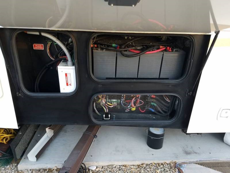 2013 Coachmen Cross Country 390TS - 022