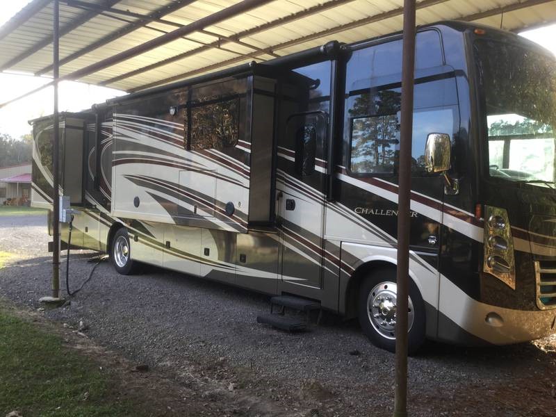 2015 Thor Challenger 37GT - 002