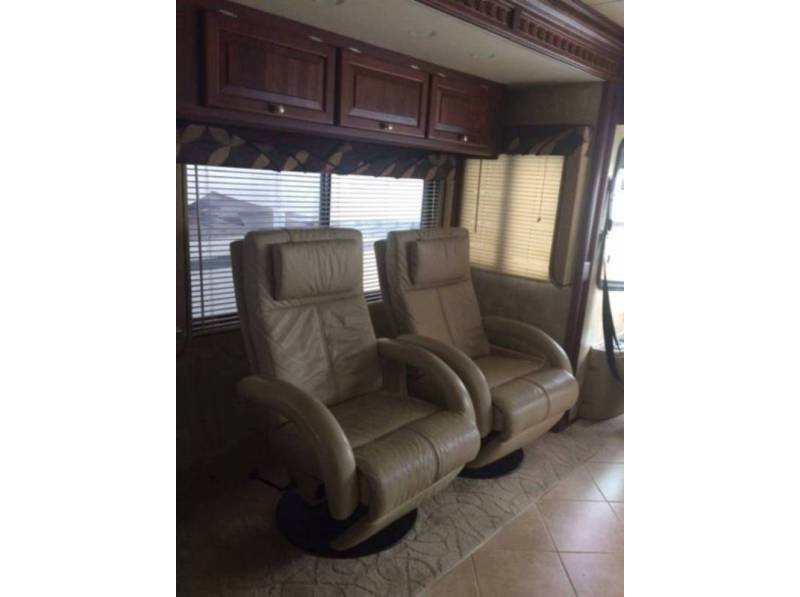 2008 Tiffin Phaeton 40QDH - 005