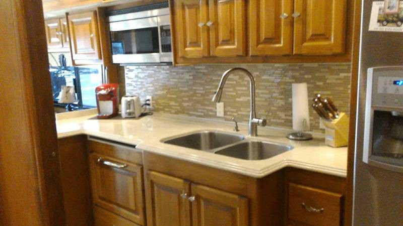 2015 Tiffin Phaeton 40AH - 007