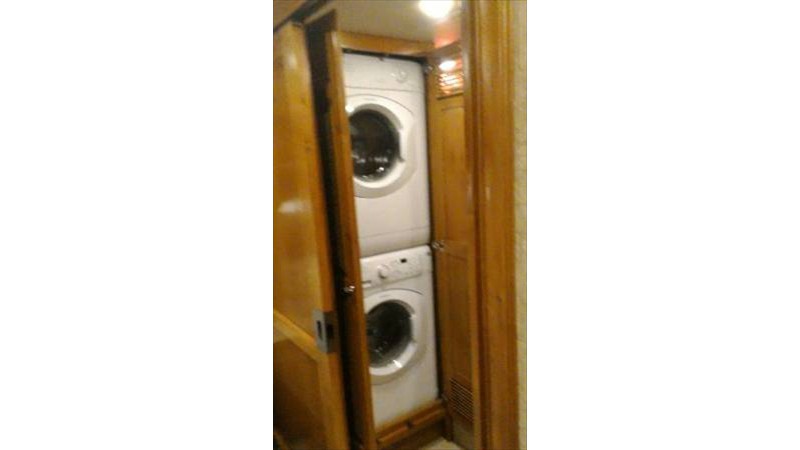 2015 Tiffin Phaeton 40AH - 013