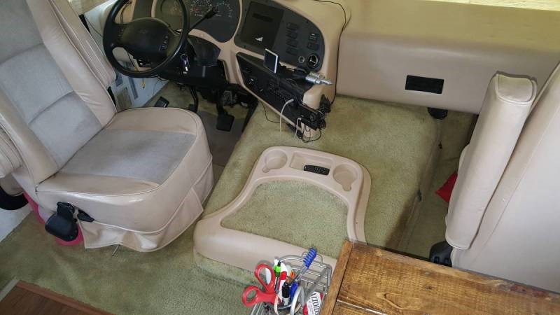 1998 Forest River Georgetown - 009