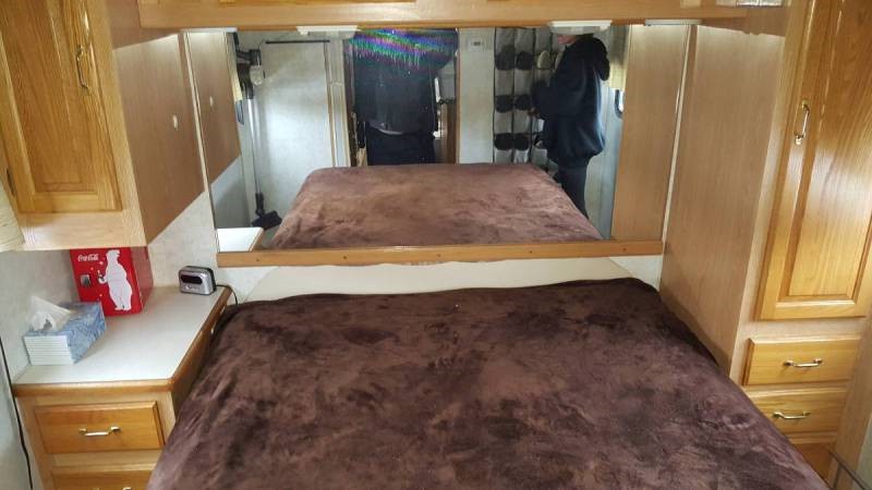 1998 Forest River Georgetown - 020