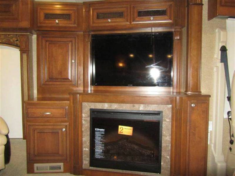 2013 Thor Tuscany 45LT - 010