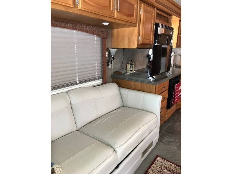 2007 Fleetwood Excursion 39S - 005
