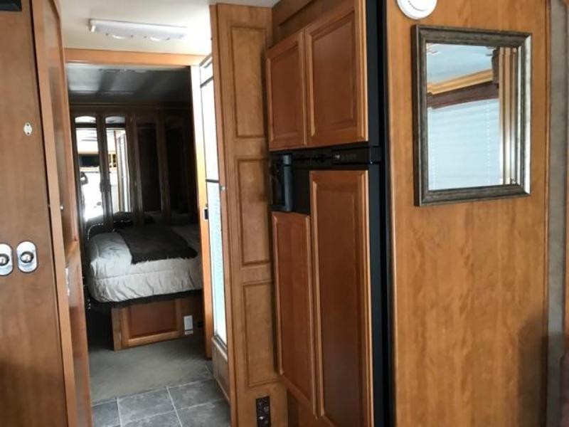 2007 Fleetwood Excursion 39S - 011