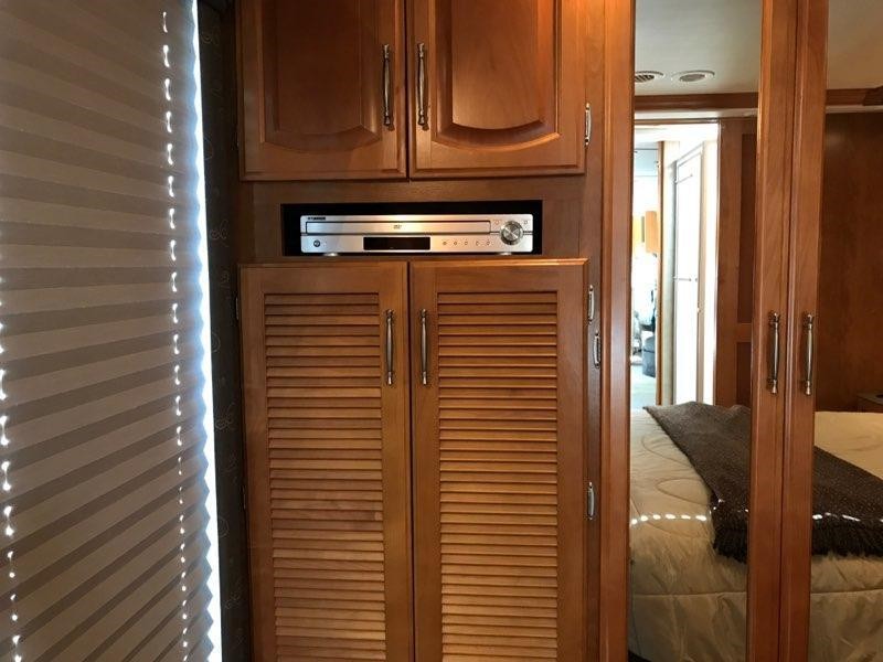 2007 Fleetwood Excursion 39S - 013