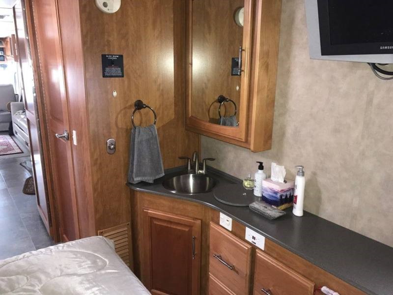 2007 Fleetwood Excursion 39S - 017