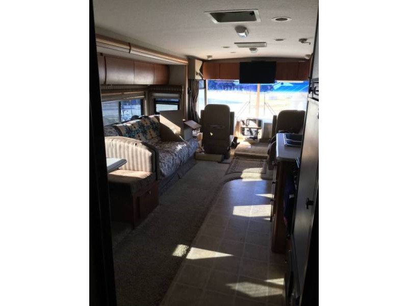 2008 Winnebago Sightseer 35J - 015