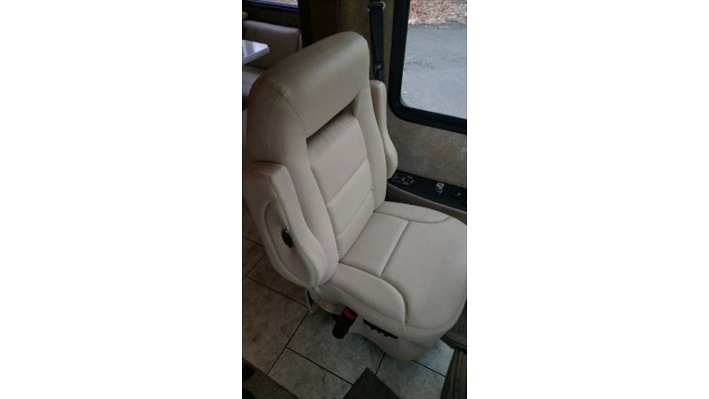 2011 Tiffin Allegro RED 34QFA - 007