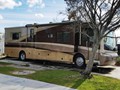 2005 Fleetwood Revolution LE 38X - 002