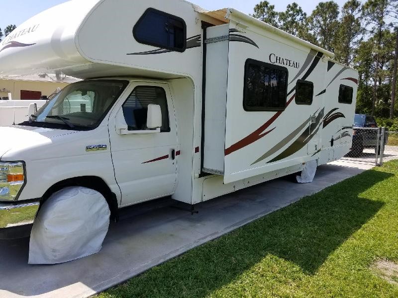 2013 THOR Four Winds Chateau 31A - 001