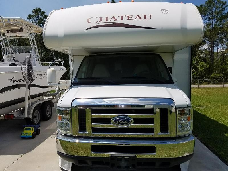 2013 THOR Four Winds Chateau 31A - 002