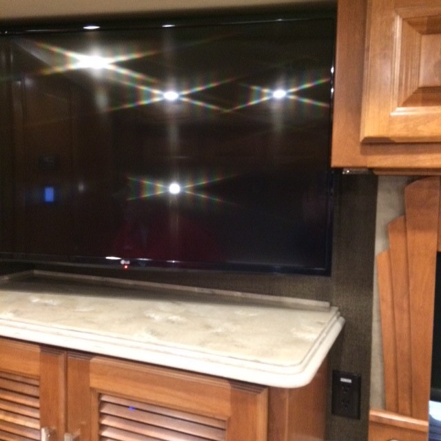 2017 Tiffin Phaeton 44OH - 018